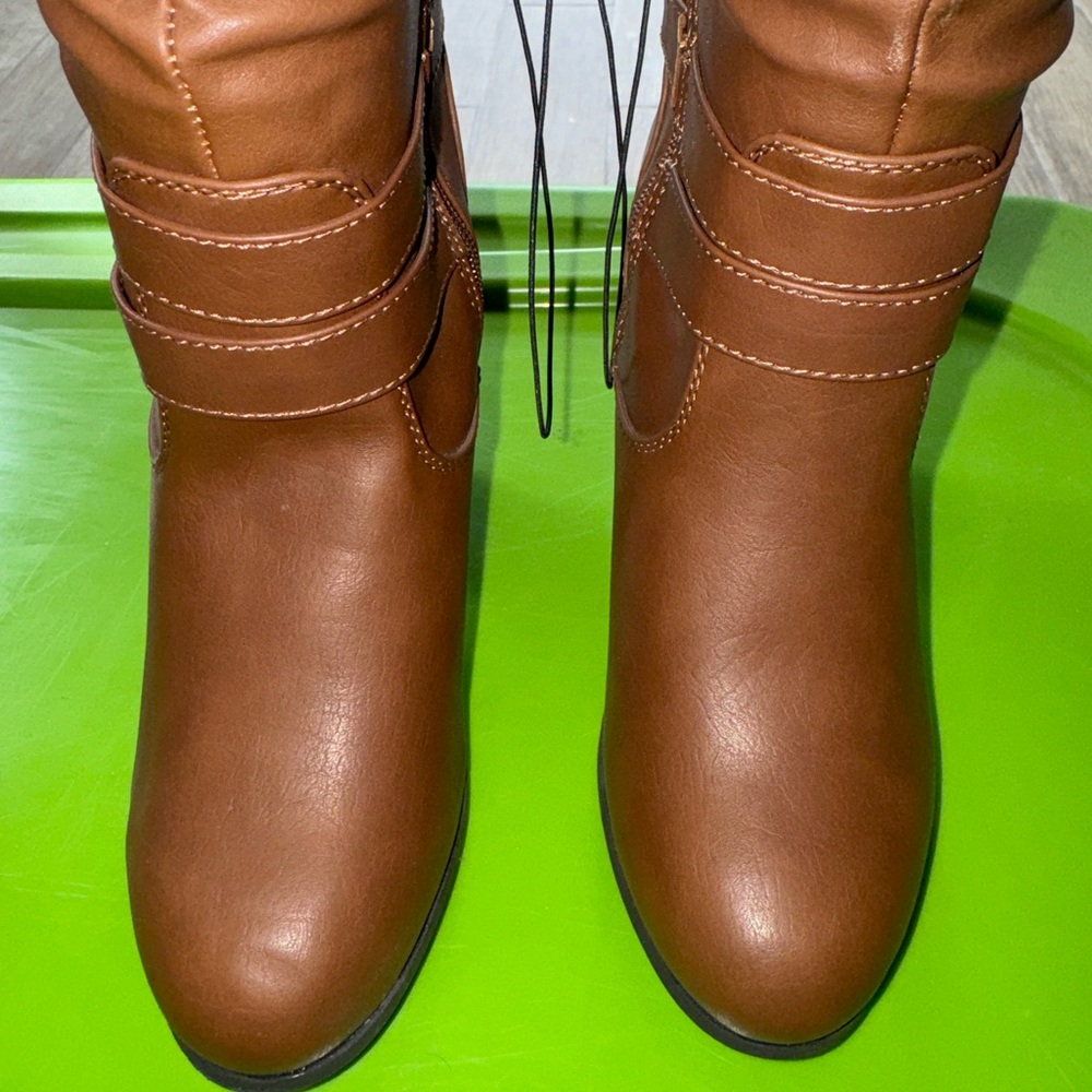 High boots - Picture 2 of 13